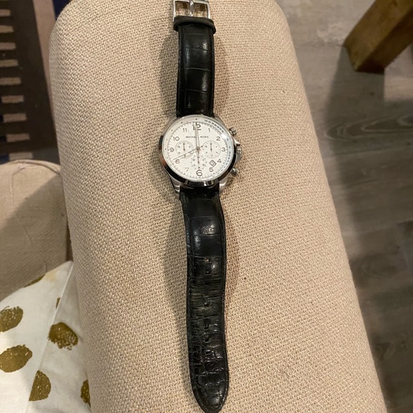 Michael Kors Black Men’s Watch - Picture 5 of 5